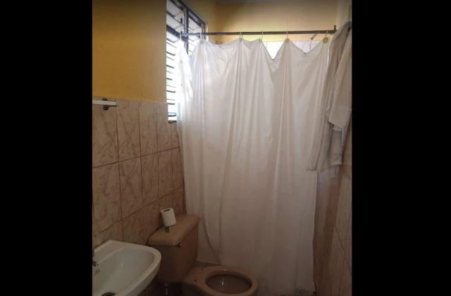 Hotel Dona Celia Imbert Puerto Plata Room Bathroom